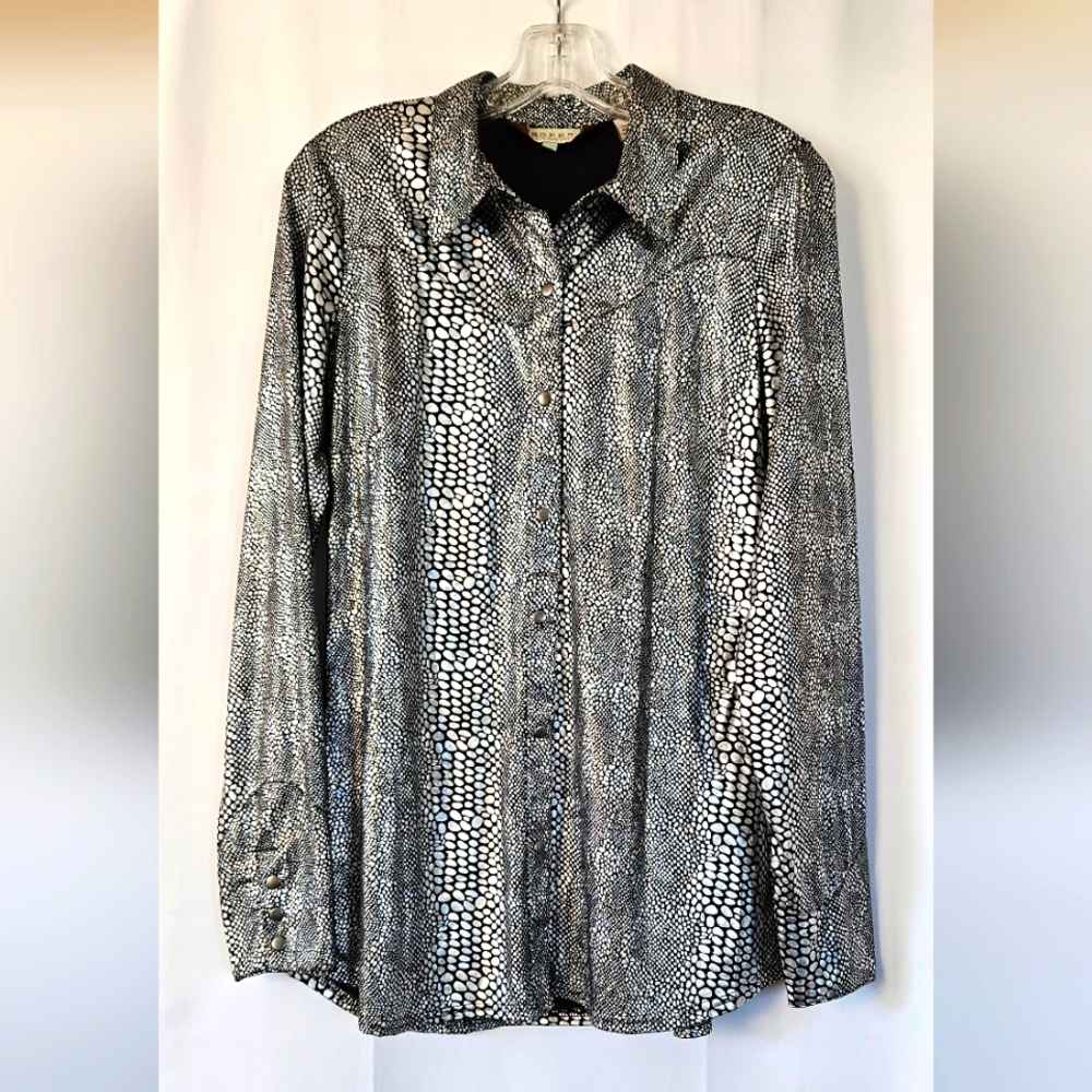 Roper Women's silver snake skin pattern pearl snap western shirt size medium